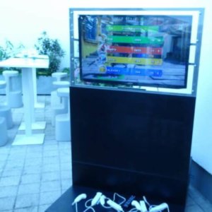Nintendo wii + monitor állvánnyal
